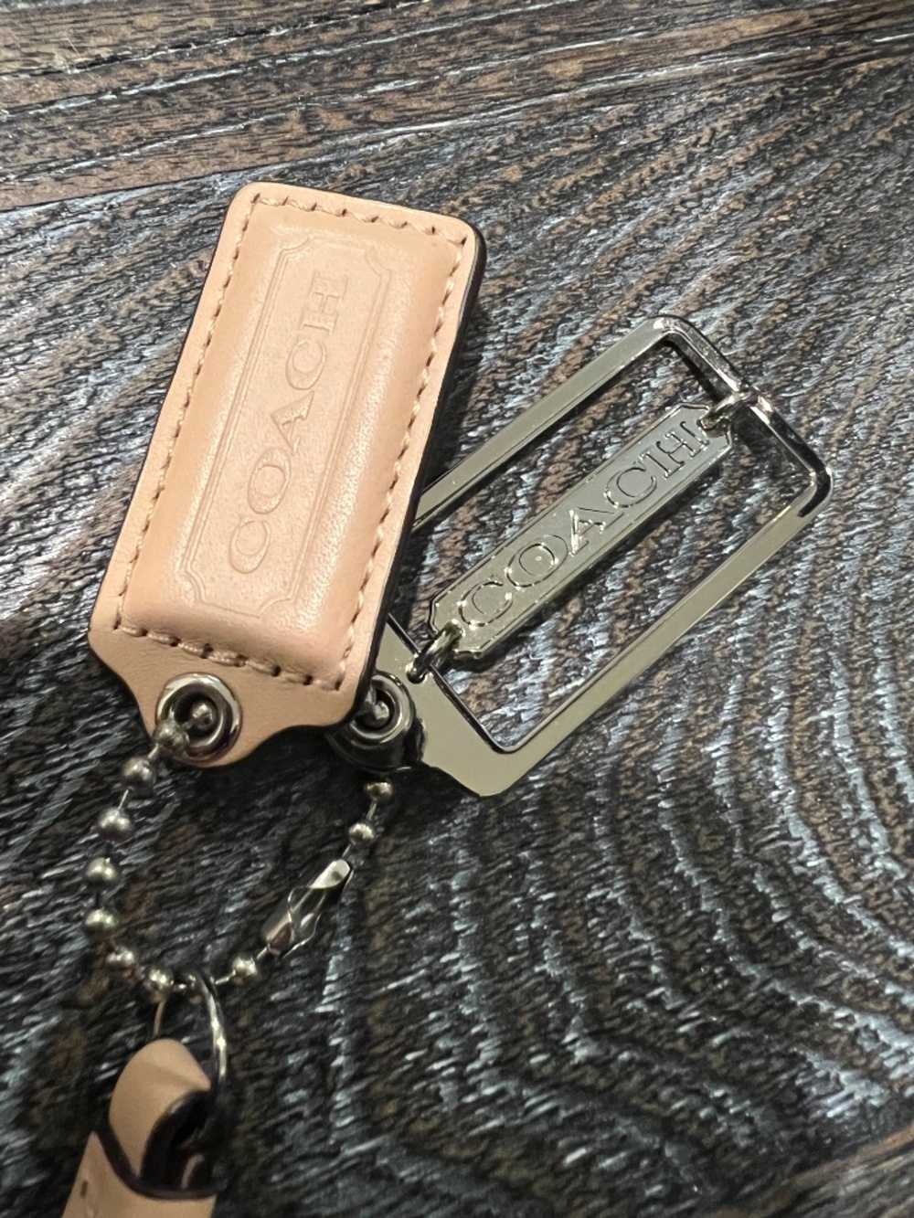 Coach Silver Plate Key Tag Metallic Cut Out Leather Fold Over Beige Strap Y2K - Picture 4 of 5